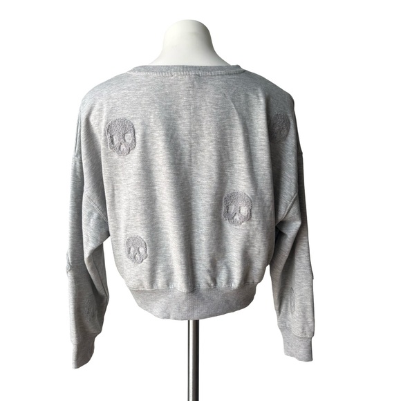 Olive + Oak Cropped Gray Sweatshirt with Embroidered Skulls, Sz M - Picture 2 of 12